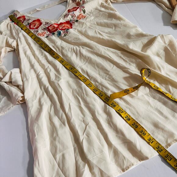 Altar’s State Floral Embroidered Long Bell Sleeve Dress Size S Small Cream Red - Picture 6 of 7